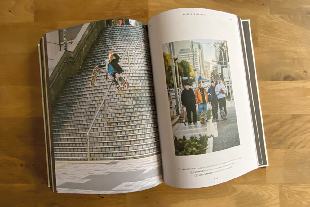 Skaters japonais dans les rues de Tokyo